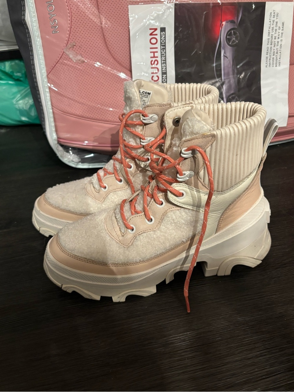 Chunky Sorel Women's Brex Cozy Lace Waterproof boots - Picture 2 of 6